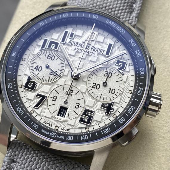Audemars Piguet Royal Oak Offshore Chronograph – Silver Dial